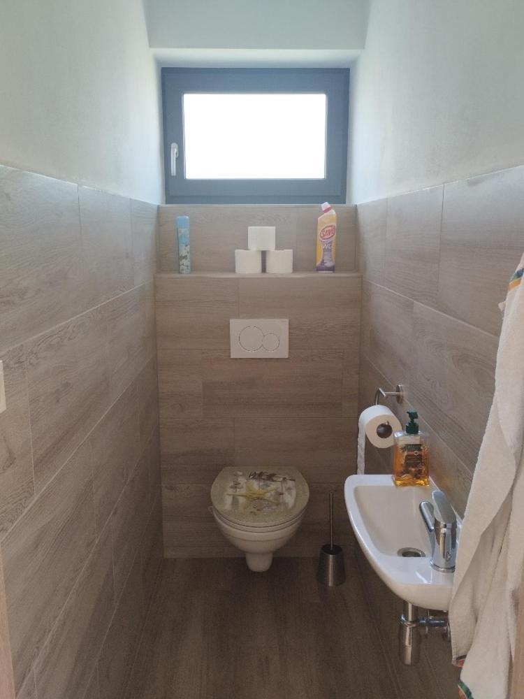 Apartman Dasa Frymburk Exteriör bild