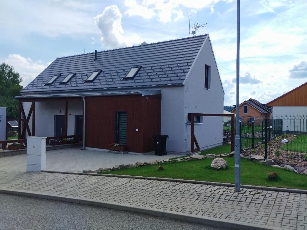 Apartman Dasa Frymburk Exteriör bild