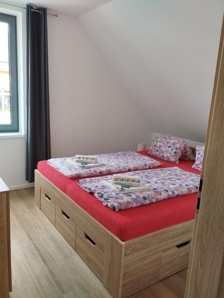 Apartman Dasa Frymburk Exteriör bild