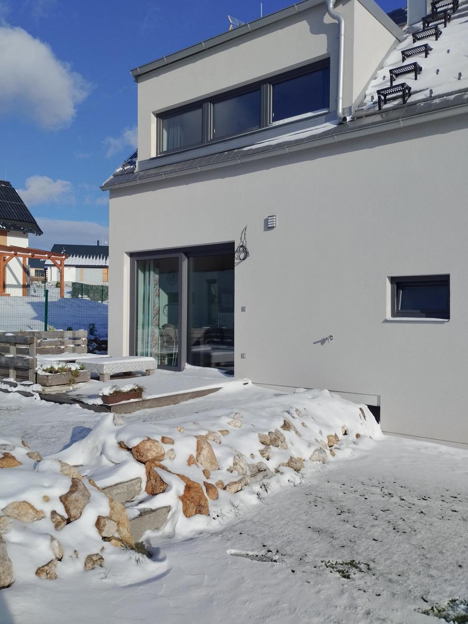 Apartman Dasa Frymburk Exteriör bild