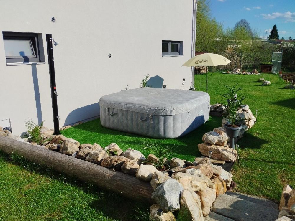 Apartman Dasa Frymburk Exteriör bild